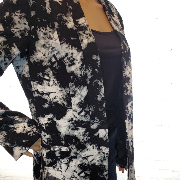 Rachel Roy Black Marblized Print Open Front Blazer - Picture 7 of 8